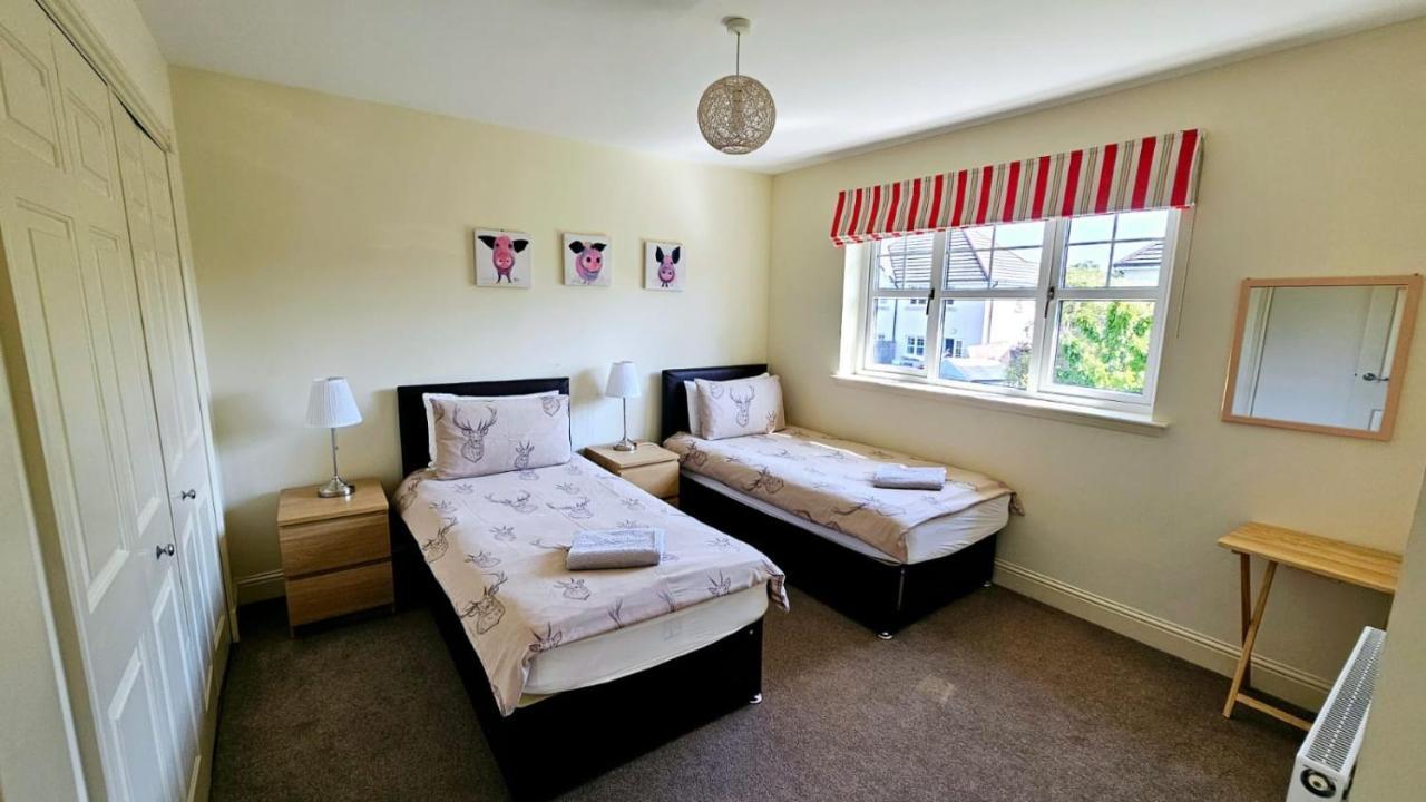26 Woodgrove Drive Villa Inverness Bagian luar foto